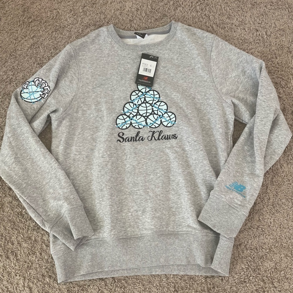 New Balance Kawhi Leonard Signature Santa Klaws Sweater Crew Neck Size L Mens - Picture 2 of 5